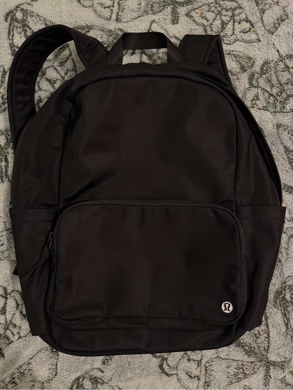 lululemon everywhere backpack 22L - Picture 6 of 12